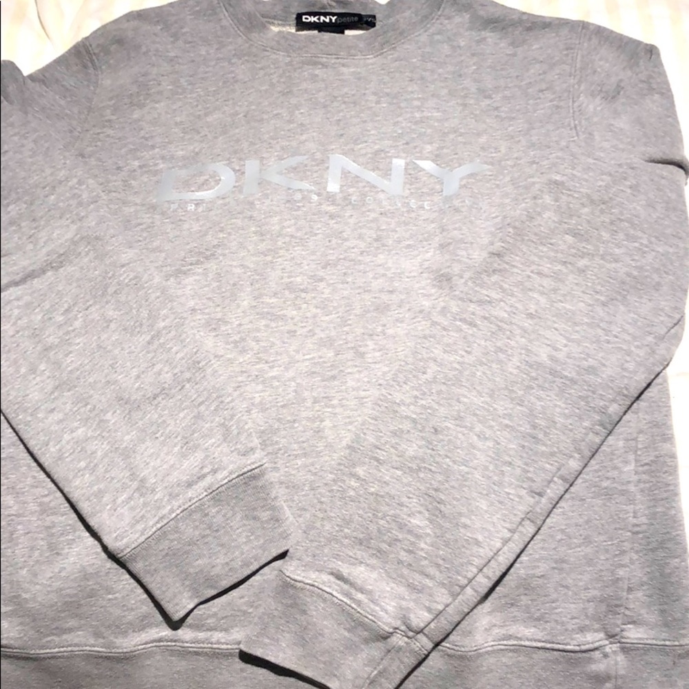 DKNY Gray SWEATSHIRT